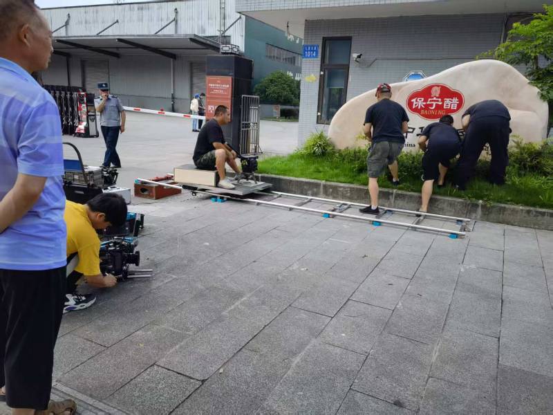 龙文区广告片拍摄公司核心优势：全流程服务，让品牌广告片省心更出彩