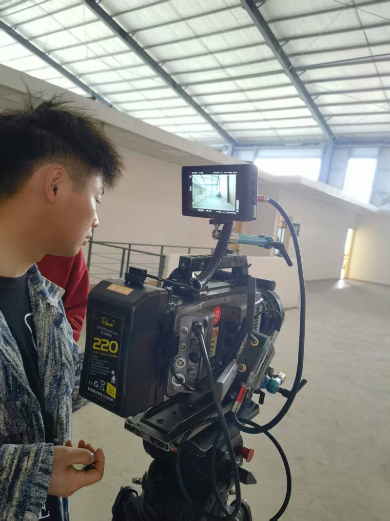 解锁龙文区广告片拍摄：以创意镜头，解锁品牌商业价值新高度